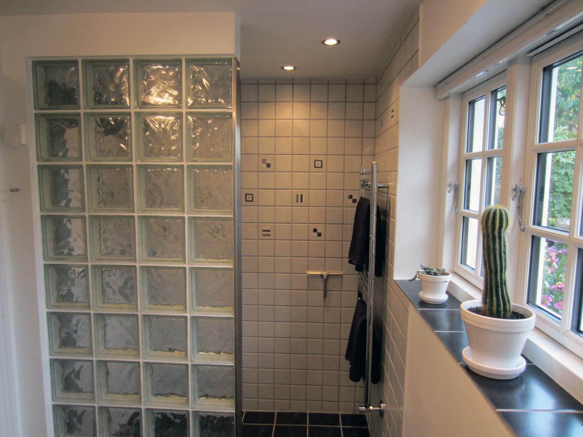 Couette-café Hos Hanne Bach *